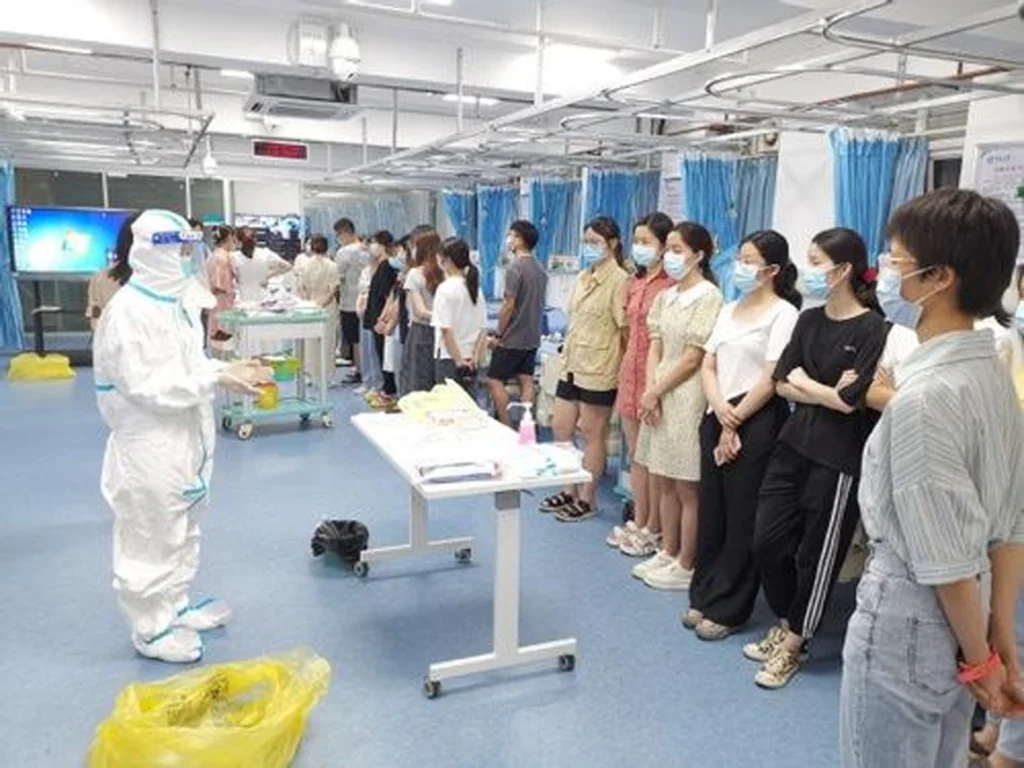 Infection prevention and PPE training for nursing students